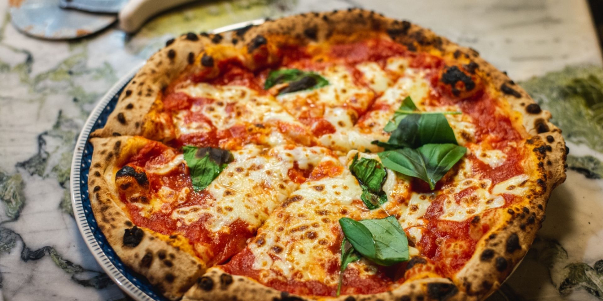 Pizzeria